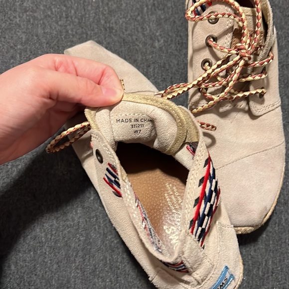 Toms booties size 7 - Picture 7 of 7